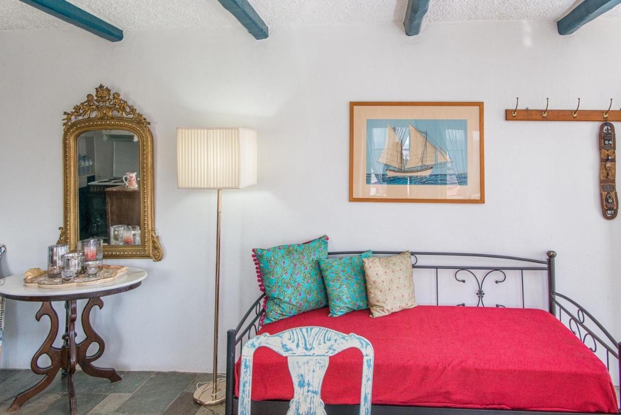 The Stone House Apartment Aegina Exterior foto