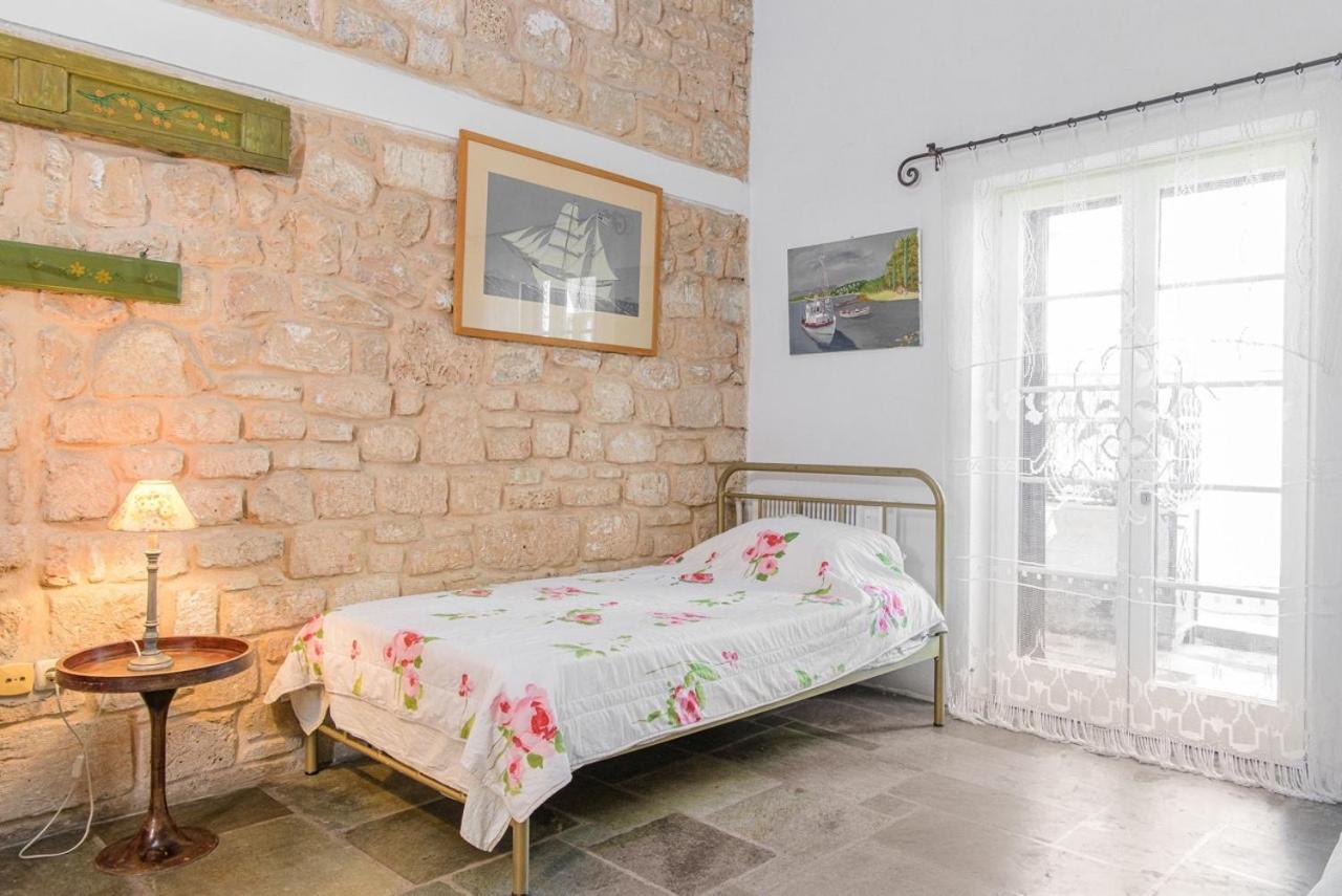 The Stone House Apartment Aegina Exterior foto
